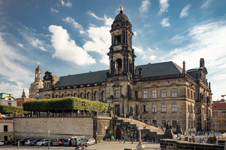 Elbansicht vom Ständehaus an der Brühlschen Terrasse Dresden